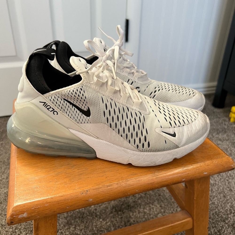 Women’s Nike Air Max 270